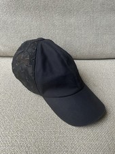 Louis Vuitton Black Cap Size L 
