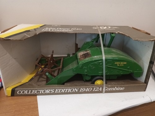 Ertl 5601 john deere 1940 - john,