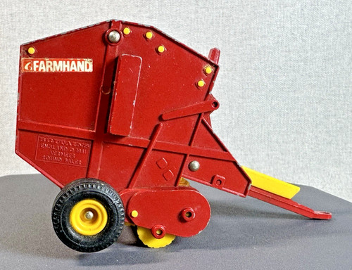 Vintage farm vehicle - vintage, 9532