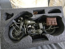 WW2 AMERICAN 1/6 SCALE ARMY MOTORCYCLE ZY TOYS SOME DAMAGE