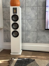 Audiovector QR5 Speakers in White, Pristine