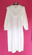 Stunning Vintage Long White Lace Trimmed Nightdress - SIZE 12-14 - NEW!!!