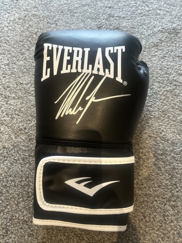 Mike tyson signed - boxing, glove