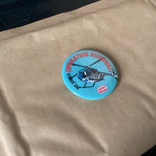 Golden Wonder Vintage Badge 