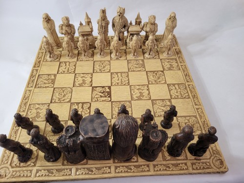 Narnia chess set marked paul - narnia, "paul