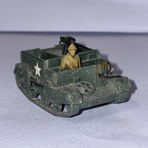 Wwii british universal carrier - british,