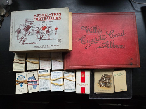 Wills cigarette card album - wills,