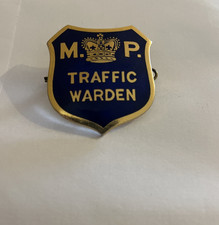 Vintage Metropolitan Police traffic warden Pin / Cap Badge