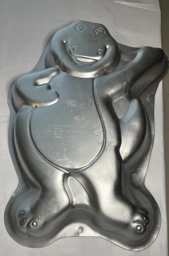 Wilton cake pan - wilton,
