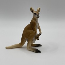 SCHLEICH Kangaroo with Joey (Retired) Figure #P