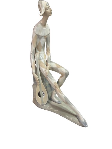 Nao lladro seated sad - lladro,