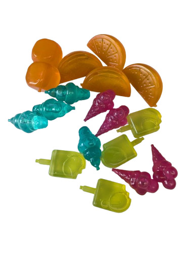 Reusable plastic ice - x,