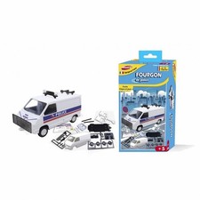 JOU40011 - * Joustra -