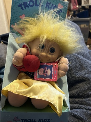 Russ troll boxed - russ,