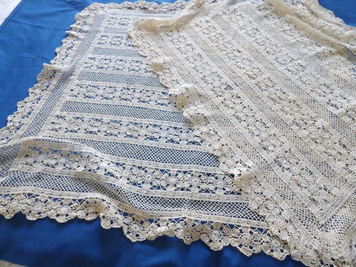 Antique bobbin lace - 2,