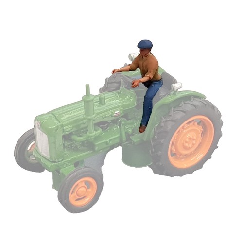 Fg11 tractor drivers - drivers, figures