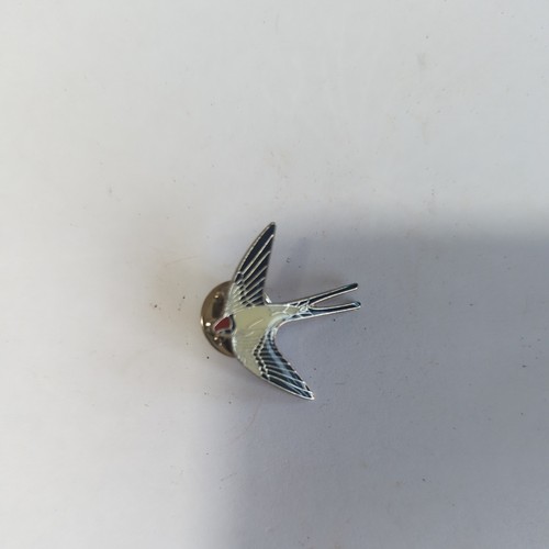 Swallow bird lapel pin badge - bird,