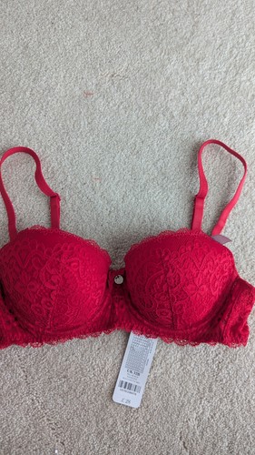 32b pillar box boux avenue - boux,