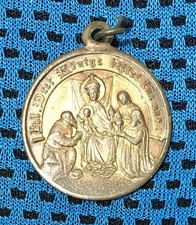 Religious pendant
