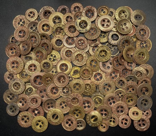 120 1800s early1900s buttons - 120+,