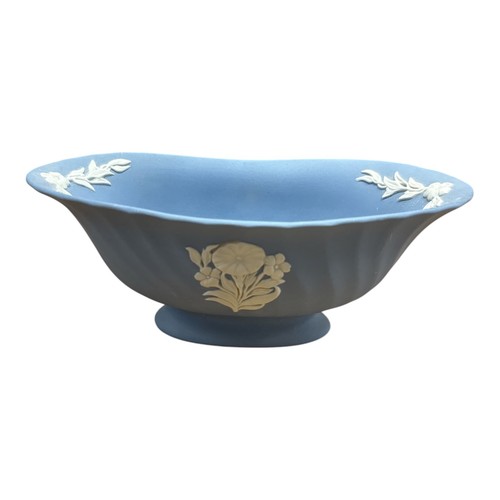 Vintage wedgwood pale - vintage,