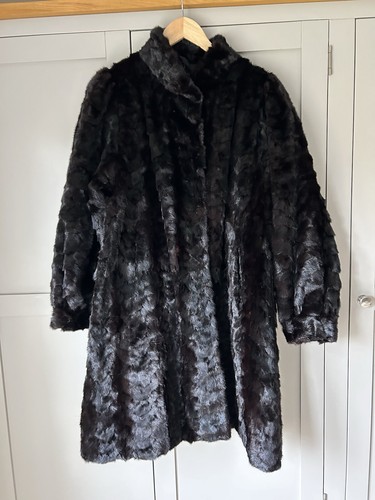 Beautiful real fur coat mink - beautiful,