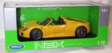 Welly 1/18 Scale Model Car