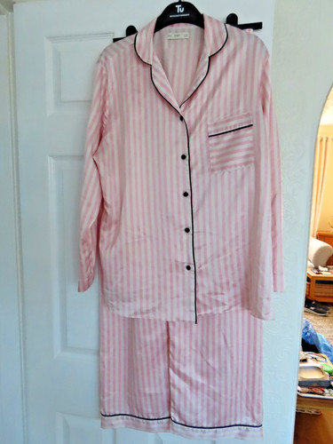 Ladies pink striped pyjamas - striped,