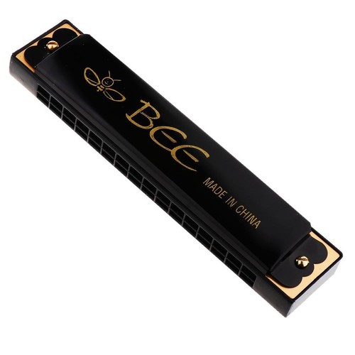 Holes tremolo harmonica - ,
