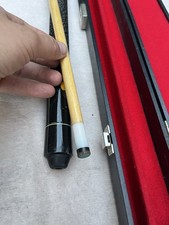 2-piece Centre Jointed Pool Cue, Black Hard Case