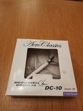 Aeroclassics McDonnell Douglas DC-10 Continental / Garuda Indonesia 