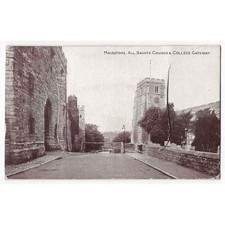 MAIDSTONE Novelty Pull Out