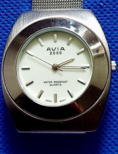 Avia stainless steel - stainless, quartz