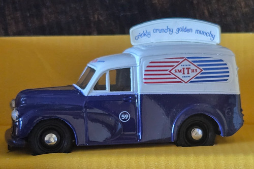 Corgi classics morris - corgi, 1:43