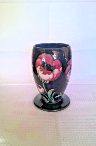 Moorcroft big poppy pattern - moorcroft,