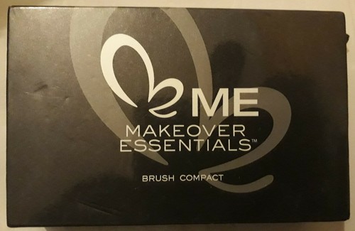 Makeover essentials brush - me,
