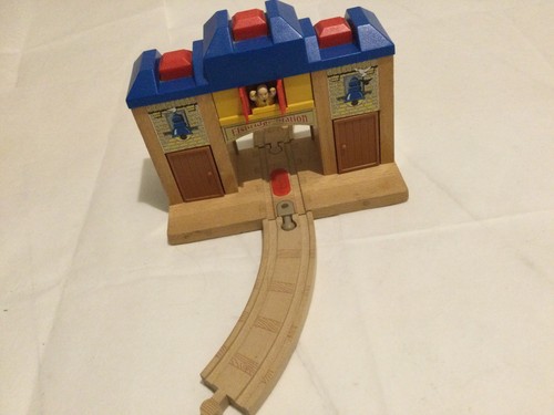 Thomas wooden railway - thomas,