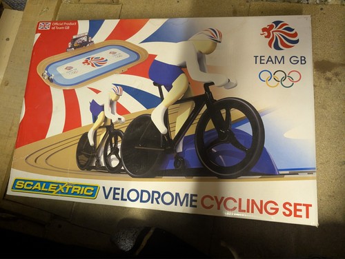 Scalextric team velodrome - scalextric,