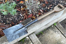 Vintage handle garden spade - d,