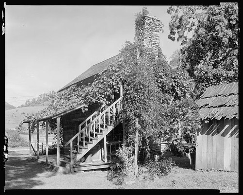 Valle crucis north - valle,