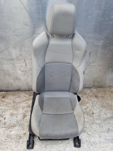 Toyota yaris seat driver - toyota,