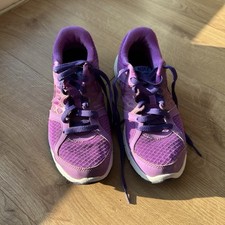 Nike Air Relentless 2 Womens Running Trainers Size 6 UK Purple