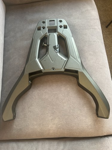 New genuine honda rear rack - new,