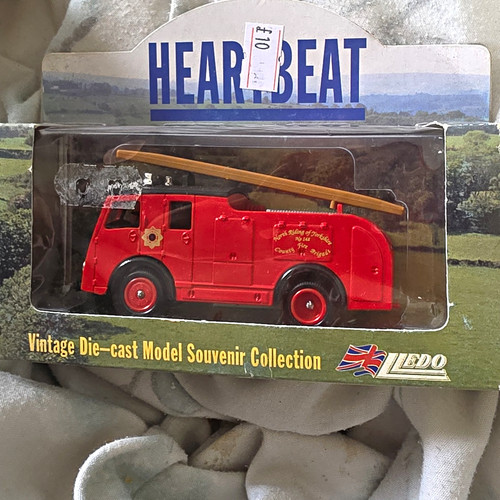 Lledo heartbeat fire vehicle - lledo,