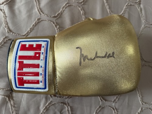 Muhammad ali signed title - ali,