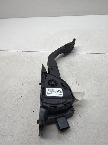 Accelerator throttle pedal - accelerator,