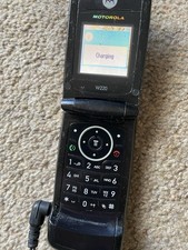 Motorola W220 Flip Mobile Phone Black & Charger