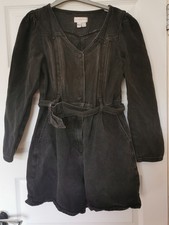 Never Fully Dressed black