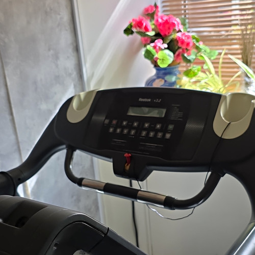 Reebok electric motorised - electric,