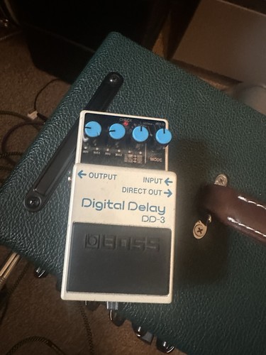 Boss dd3 digital delay - boss,